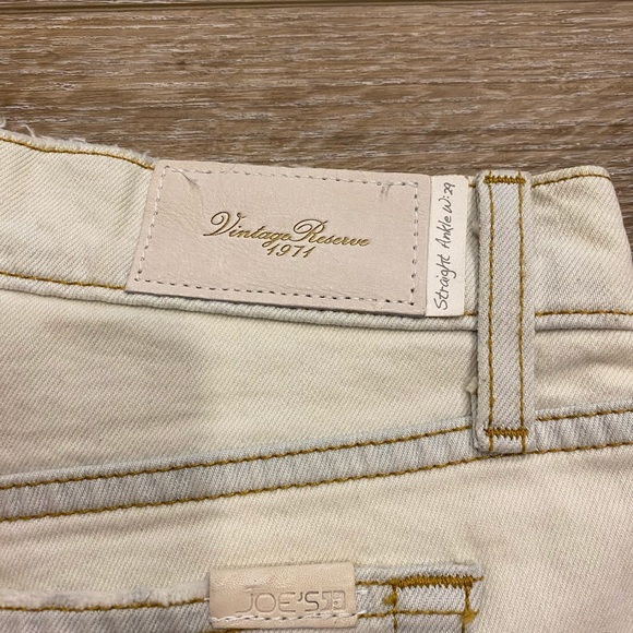White joes jeans - Picture 5 of 6